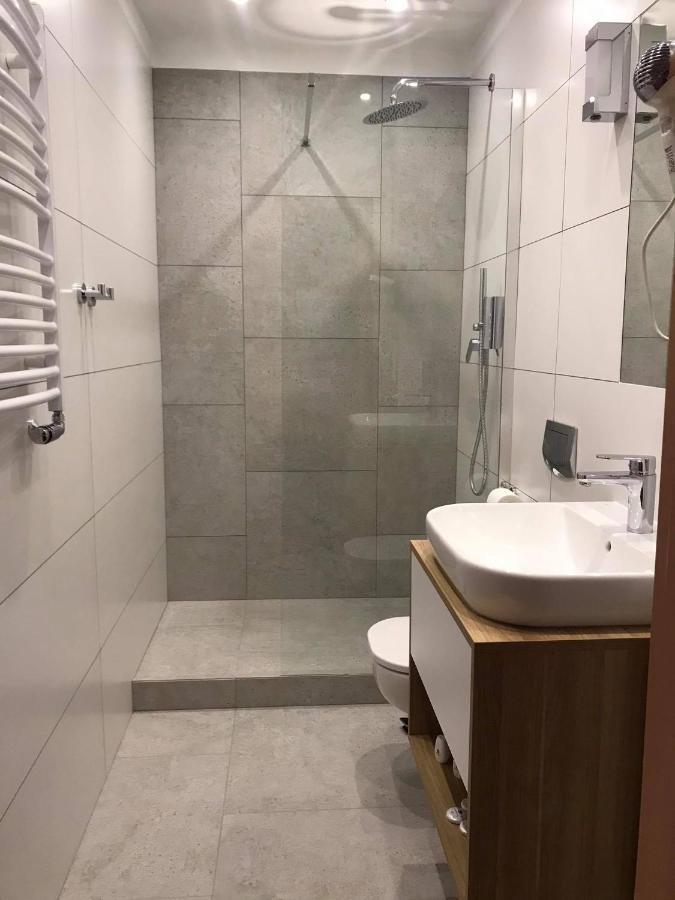 Hubertus Aparthotel & Restaurant & Horse Club Старогард-Гданський Екстер'єр фото