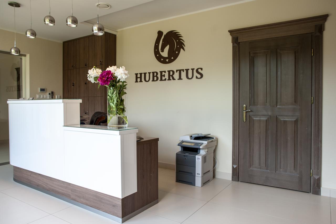 Hubertus Aparthotel & Restaurant & Horse Club Старогард-Гданський Екстер'єр фото