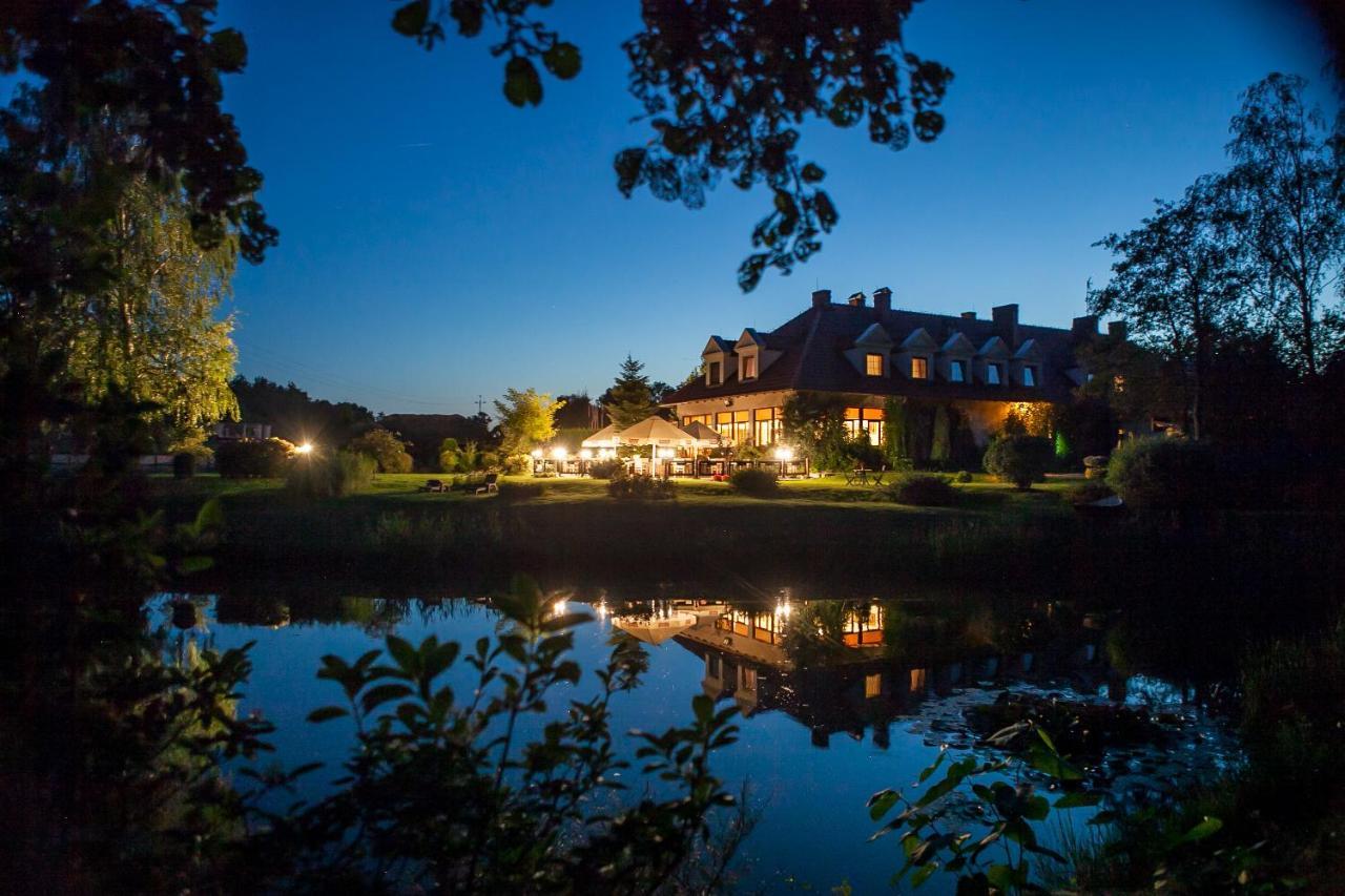 Hubertus Aparthotel & Restaurant & Horse Club Старогард-Гданський Екстер'єр фото